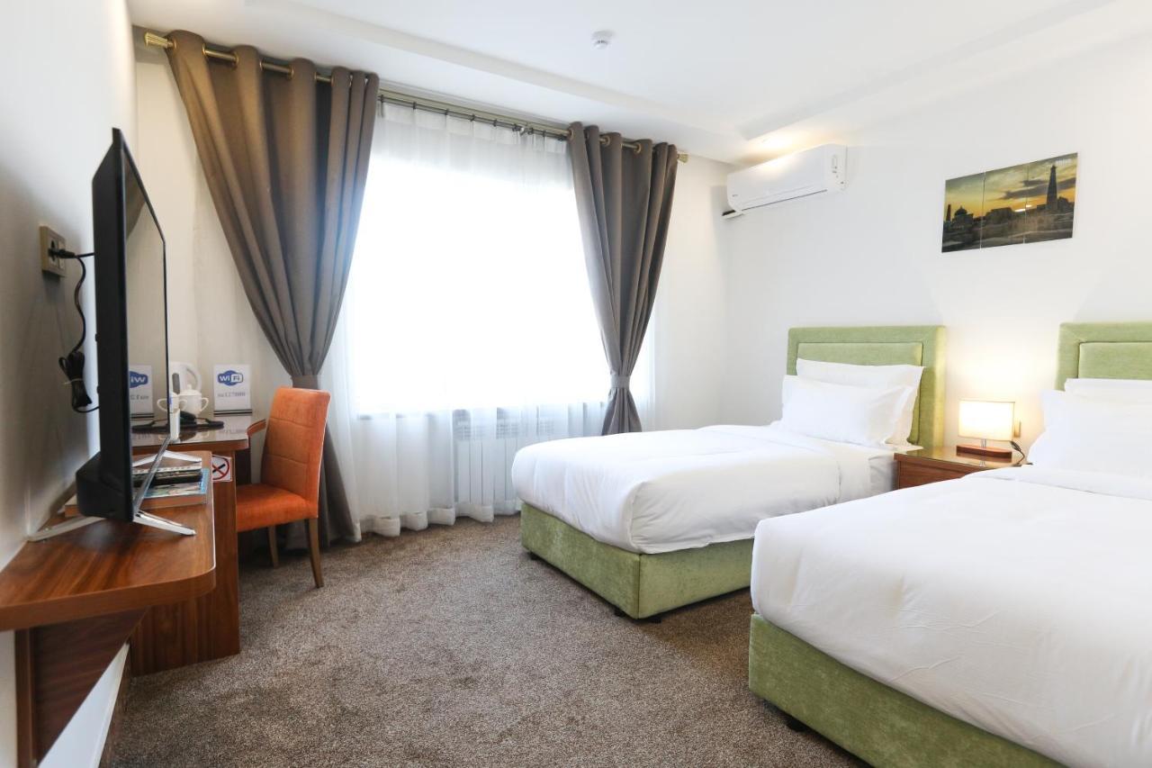 Sunrise Hotel Tasjkent Eksteriør bilde